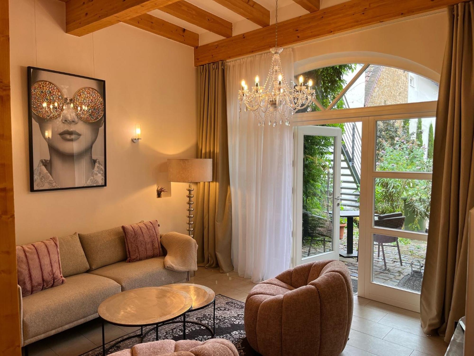 Franzoesin - Ingo Telschow & Catherine Tempier Gbr Apartment Deidesheim